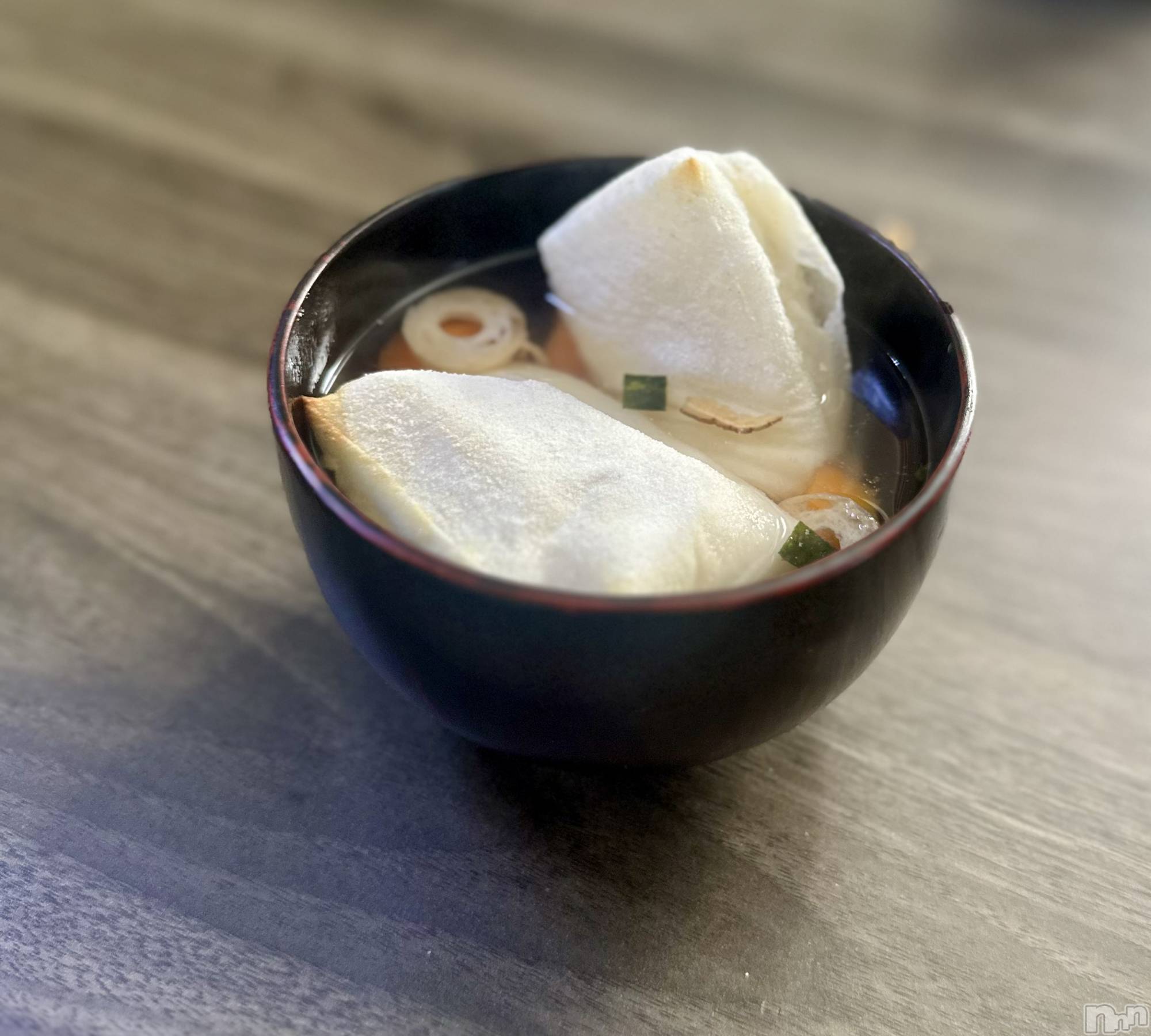 ���ܱ�������Х��顦�����K-LOUNGE(�����饦��) ��2026ǯ1��1���̥�֥����֤�äѤ��