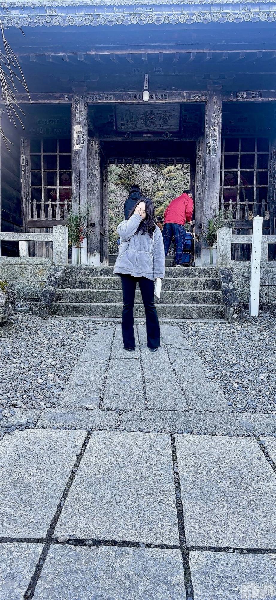 ���ܱ�������Х��顦�����K-LOUNGE(�����饦��) ��2026ǯ1��1���̥�֥����ֹԤäƤ��ޤ�����