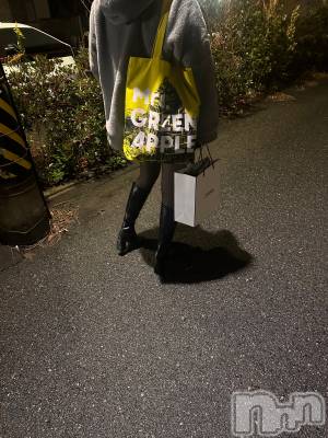 ���ܱ�������Х��顦�����K-LOUNGE(�����饦��) ƣ�� ����(36)��1��2���̥�֥����֤Ƥ��Ƥ���