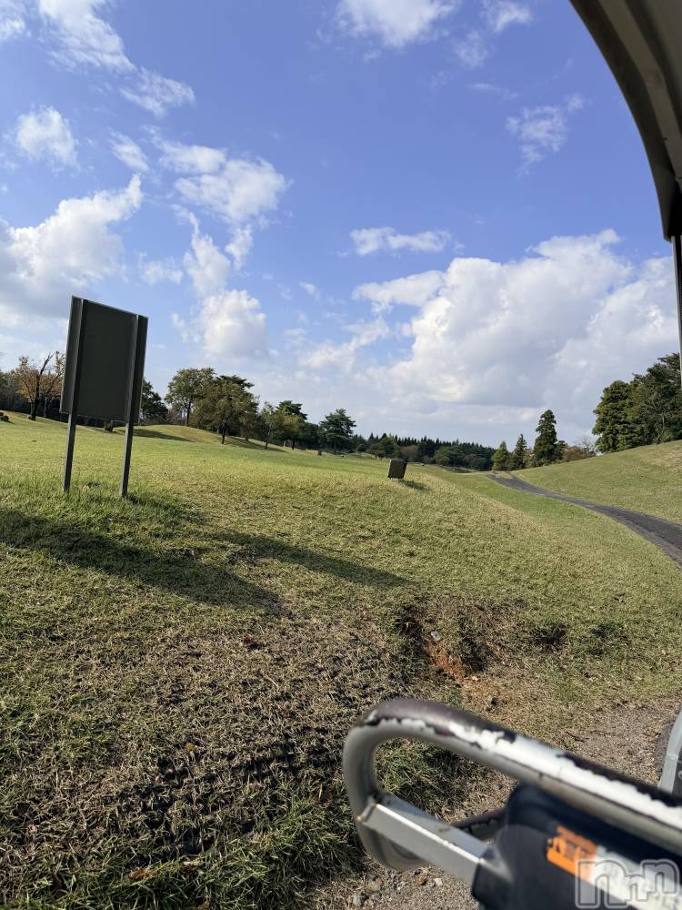 ¿·³ã±ØÁ°¥¹¥Ê¥Ã¥¯¡¦¥¬¡¼¥ë¥º¥Ð¡¼Lounge Anshu(¥é¥¦¥ó¥¸¥¢¥ó¥·¥å) ¤æ¤«¤ê¤Î10·î29Æü¼Ì¥á¥Ö¥í¥°¡Ö¸Â¤ê¤Ê¤¯¿²¤Ê¤¬¤é¥´¥ë¥Õ¤·¤Æ¤ë¤È¤¤¤Ã¤Æ¤â²á¸À¤¸¤ã¤Ê¤¤¡×