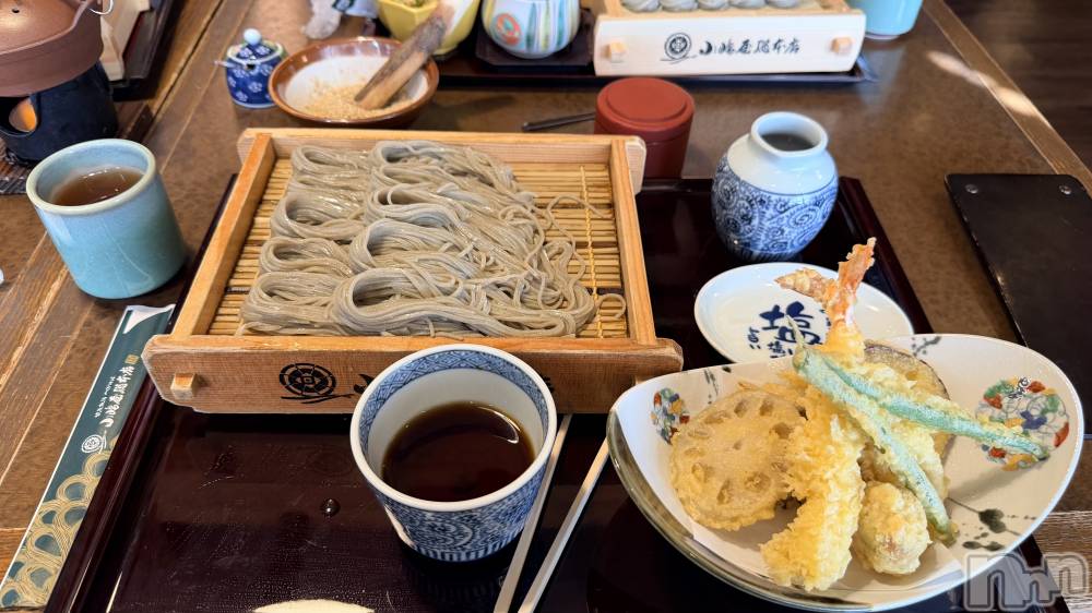 ����������ʥå��������륺�С�Lounge Anshu(�饦�󥸥��󥷥�) �椫���3��3���̥�֥����֤Ҥʺפ�äġ����ȤϤ��Ф��ʡ�