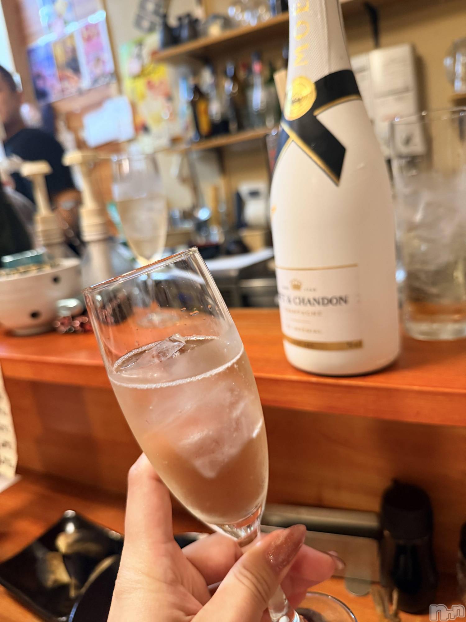 ����������ʥå��������륺�С�Lounge Anshu(�饦�󥸥��󥷥�) ��2026ǯ8��6���̥�֥����ֳڤ����롢ȿư���Ǥ�����