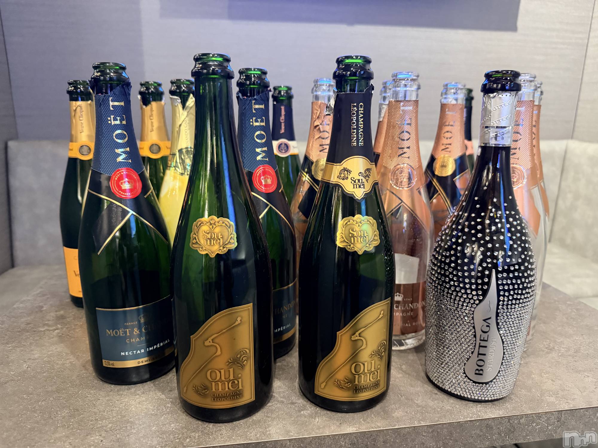 ����������ʥå��������륺�С�Lounge Anshu(�饦�󥸥��󥷥�) ��2026ǯ10��2���̥�֥����֤���������Υ��饭�餿����