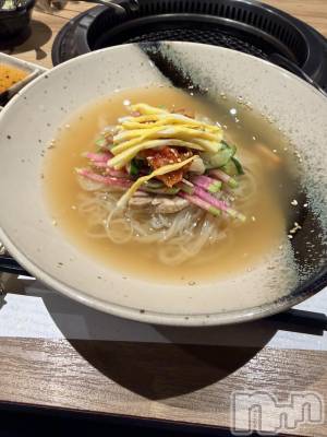 新潟駅前スナック・ガールズバーLounge Anshu(ラウンジアンシュ) ゆかりの10月17日写メブログ「体重増加によりドレスやめたい」