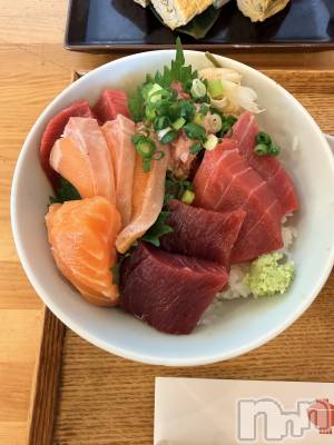 新潟駅前スナック・ガールズバーLounge Anshu(ラウンジアンシュ) ゆかりの10月24日写メブログ「やっぱり美味しい」