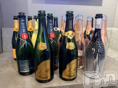 ����������ʥå��������륺�С�Lounge Anshu(�饦�󥸥��󥷥�) �椫���10��2���̥�֥����֤���������Υ��饭�餿����