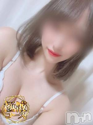 れい(24) 身長154cm、スリーサイズB85(C).W56.H84。新潟デリヘル Melt在籍。