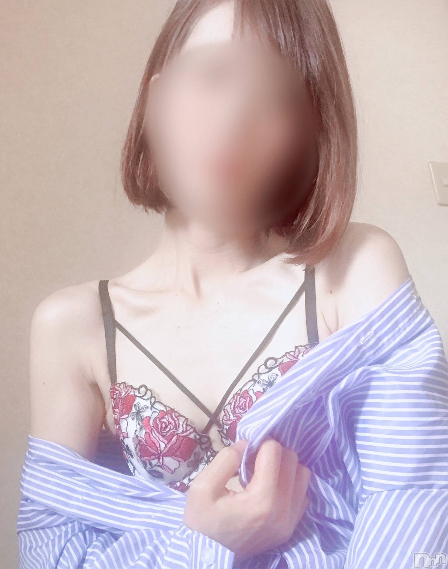 新潟デリヘルBIANCA～主人の知らない私～新潟店(ビアンカニイガタテン)植草　おと(37)の2022年9月16日写メブログ「顎がね…笑」