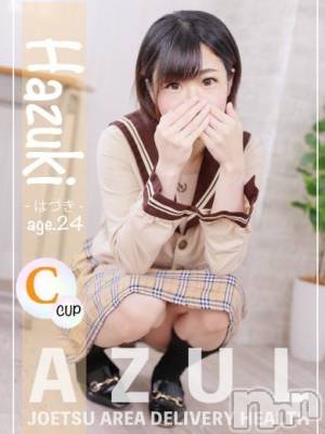 はづき◇超濃厚フェラが得意な美女(24) 身長155cm、スリーサイズB82(C).W53.H84。上越デリヘル AZUL(アズール)在籍。