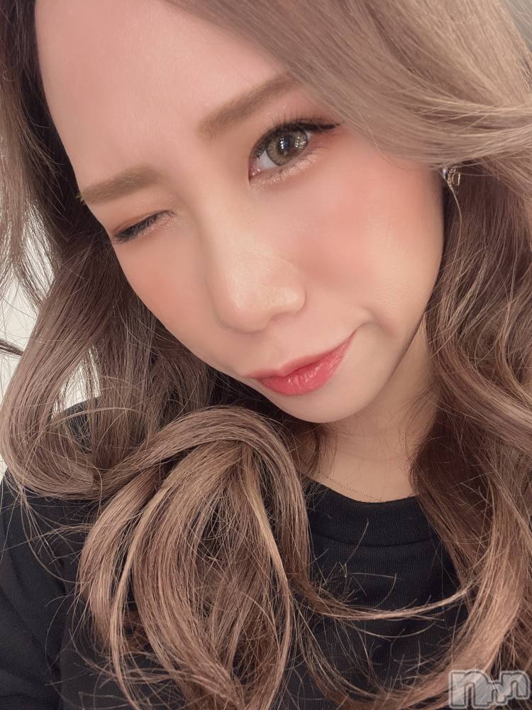 ���ܱ�������Х��顦�����K-LOUNGE(�����饦��) ����ʤ�2��8���̥�֥����֤ɤ��˹ԤäƤ�🫣��