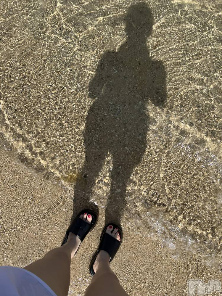 ���ܱ�������Х��顦�����K-LOUNGE(�����饦��) ����ʤ�3��8���̥�֥�����Ʃ���̤äƤ���