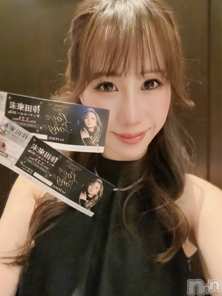 ���ܱ�������Х��顦�����K-LOUNGE(�����饦��) ����ʤ�3��12���̥�֥�����Dinner show🥂��