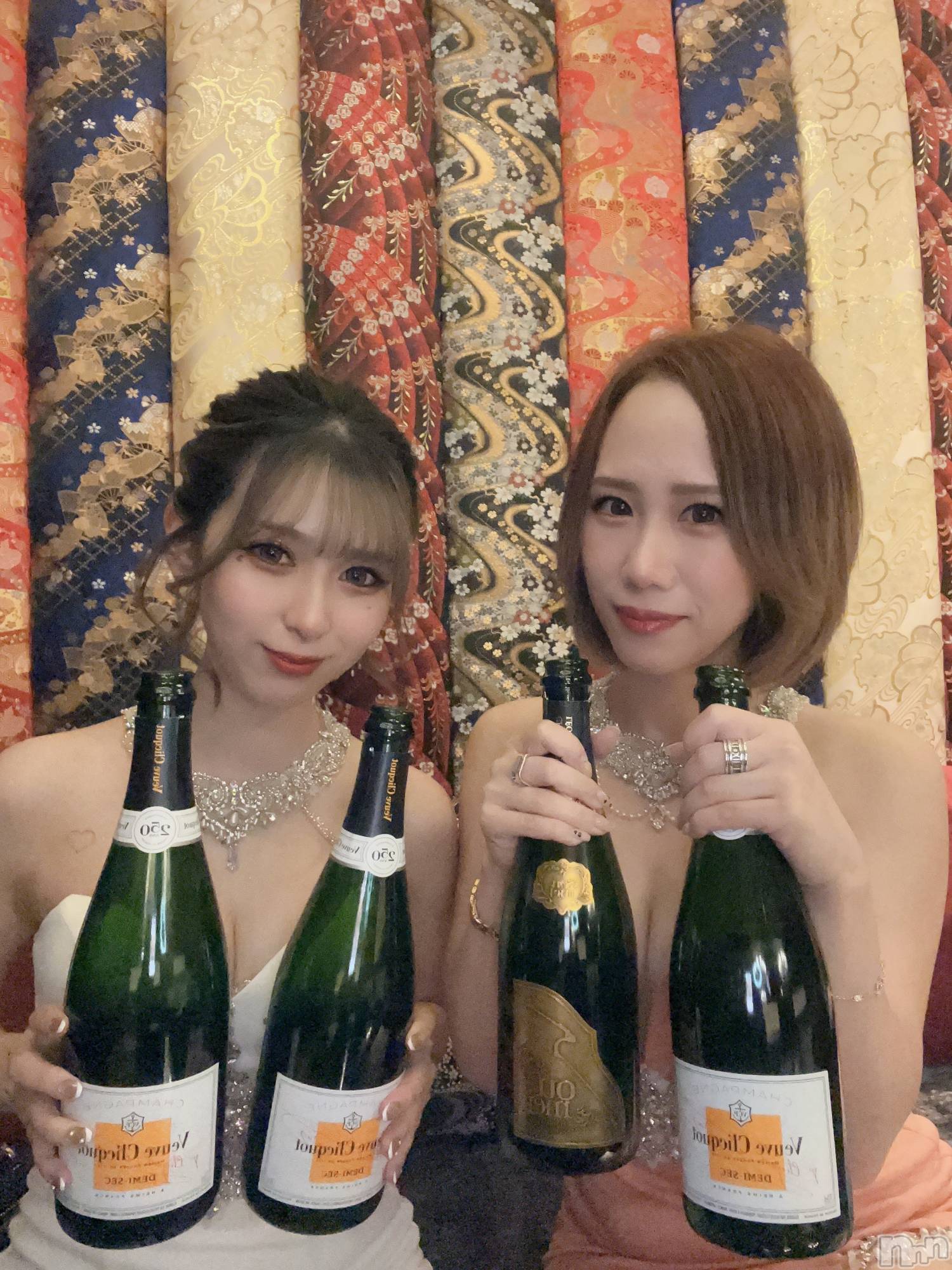 ܱХ顦K-LOUNGE(饦) 2023ǯ1019̥֥֤äԡ