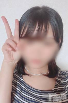 もな(A)(18) 身長160cm、スリーサイズB83(D).W57.H82。新潟デリヘル A在籍。