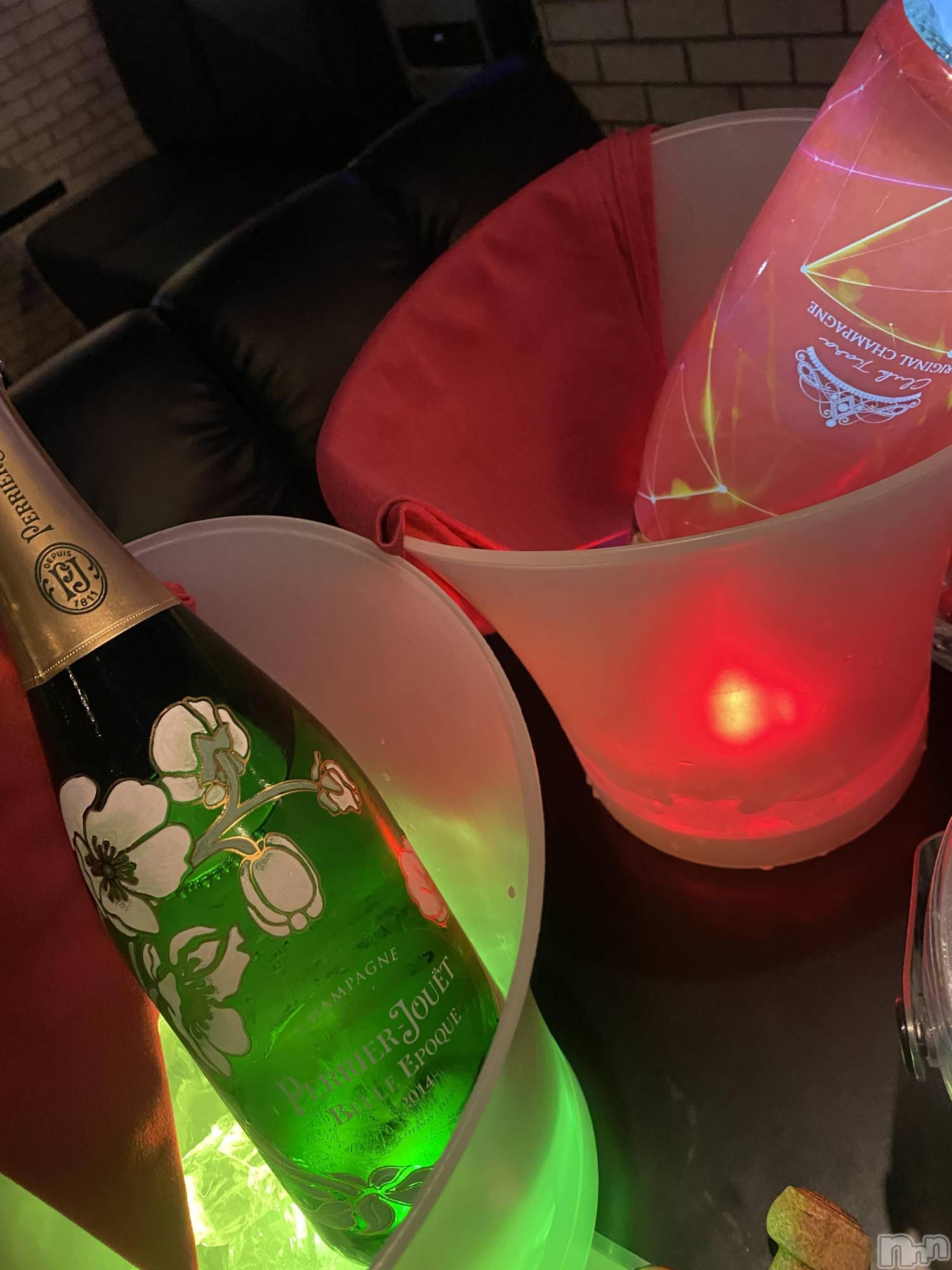 ƲХ顦clubTiara(ƥ) 2025ǯ57̥֥֤