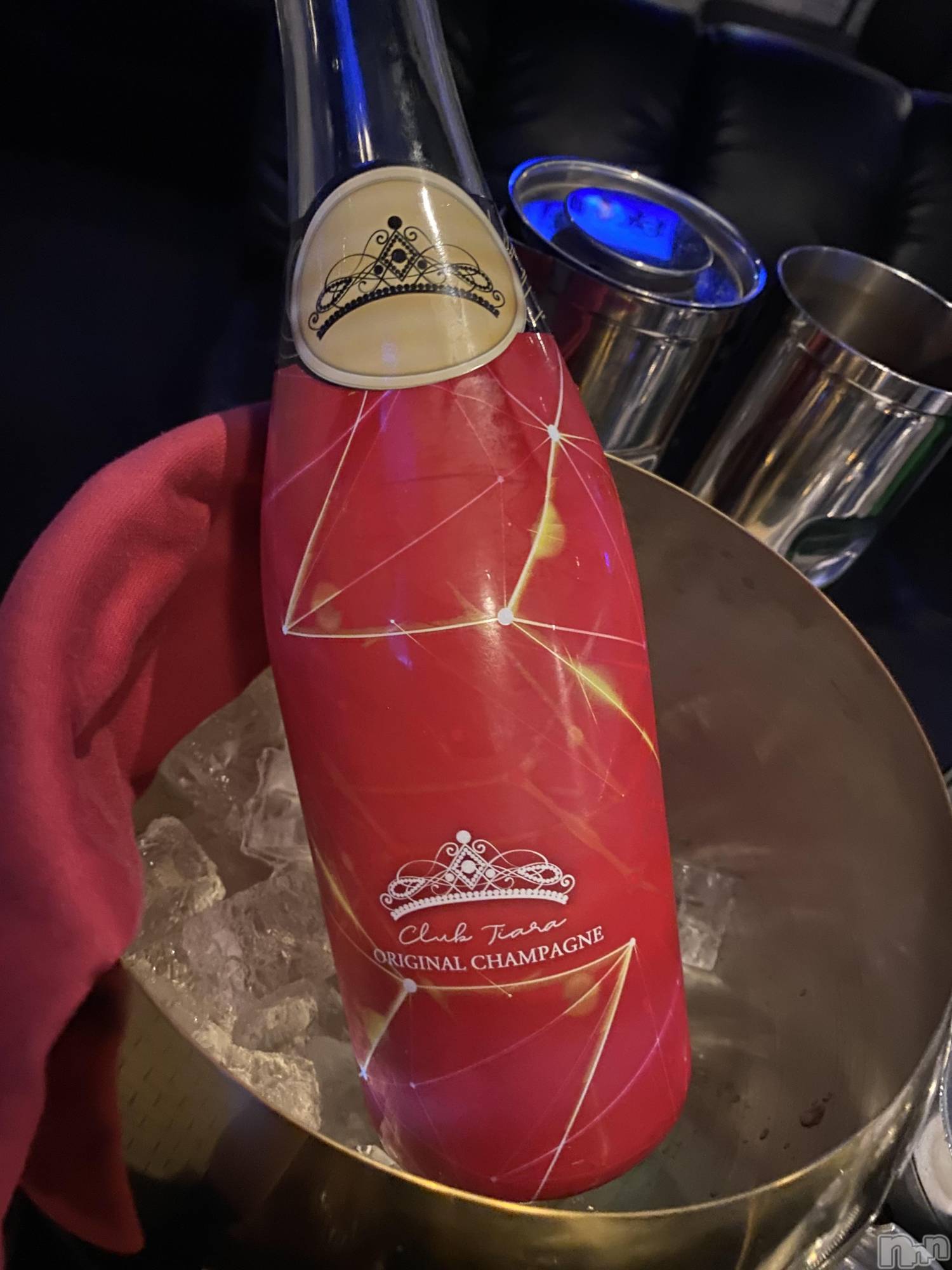 ƲХ顦clubTiara(ƥ) 2025ǯ1119̥֥֤