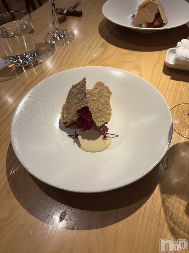 ��Ʋ����Х��顦�����clubTiara(�ƥ�����) ����ʤ�3��4���̥�֥�����🍓��