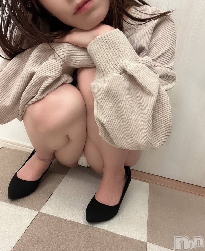 三条デリヘル(ニイガタサンジョウツバメチャンコ)の2026年8月13日お店速報「触れた瞬間、恋しくなるぬくもり。」
