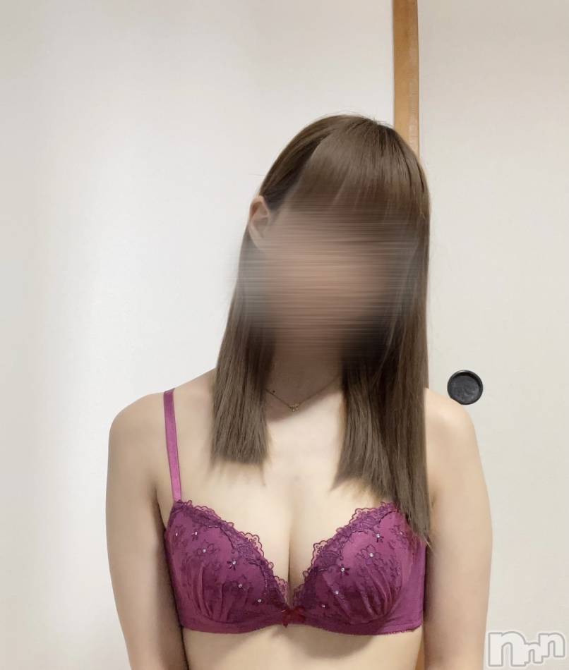 三条デリヘル(ニイガタサンジョウツバメチャンコ)の2024年7月10日お店速報「凄い！この値段でこんな子が！50分6,000円！70分8,000円！」