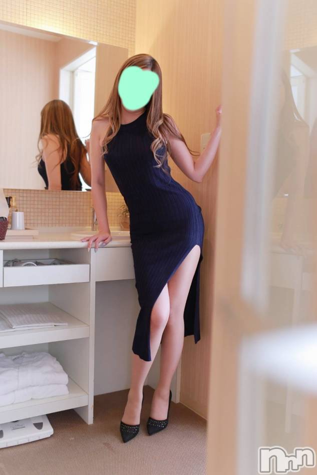 上越デリヘル(ラブツマ)の2026年4月3日お店速報「美脚好き必見👀✨スレンダーで美人な奥様方いますっ💓」