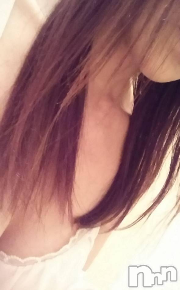 上越デリヘル(ラブツマ)の2015年6月19日お店速報「今夜の愛妻は…(´∀｀) 」