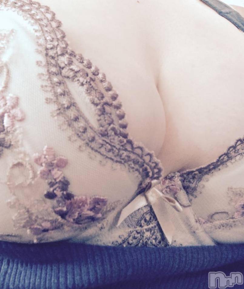 上越デリヘル(ラブツマ)の2015年10月10日お店速報「明日は「らぶつま」で決まりですねっ♪」