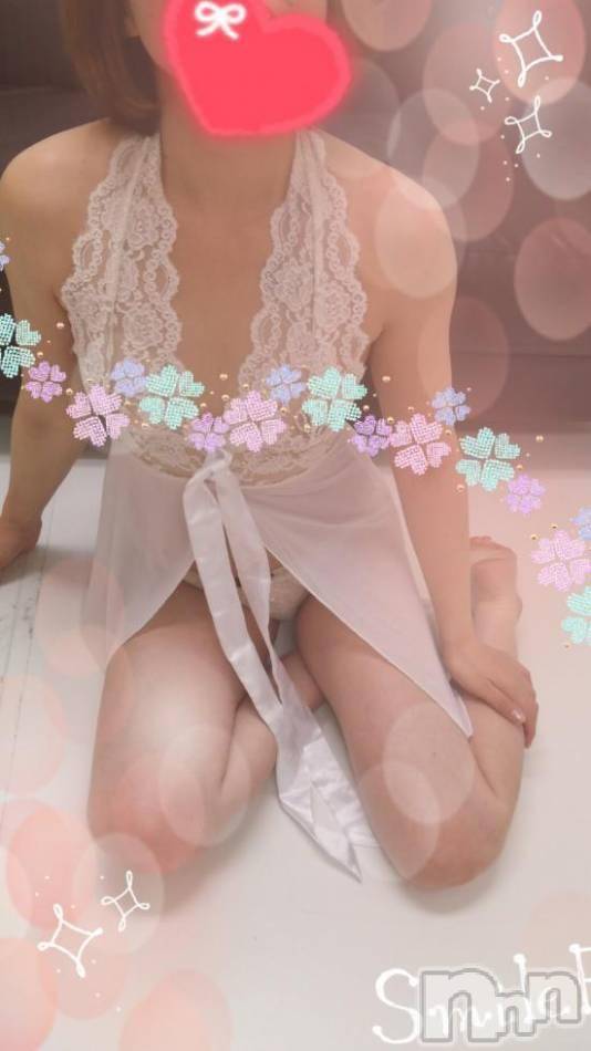 上越デリヘル(ラブツマ)の2015年10月22日お店速報「「オトナ」の時間足りてますか？」