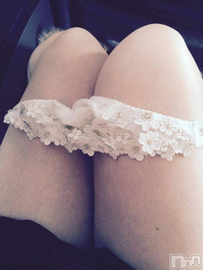 上越デリヘル(ラブツマ)の2016年1月23日お店速報「エッチな奥様とナニする？！」