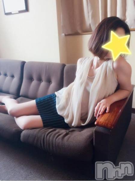 上越人妻デリヘル(ラブツマ)の2016年6月26日お店速報「休日11：00～ご案内可能♪」