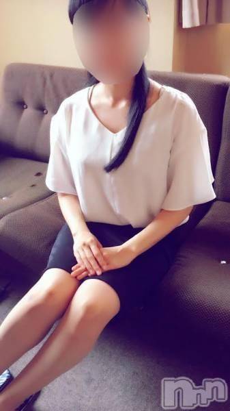上越人妻デリヘル(ラブツマ)の2017年5月14日お店速報「え！！！もう完売？！？！(´；ω；｀)♪」
