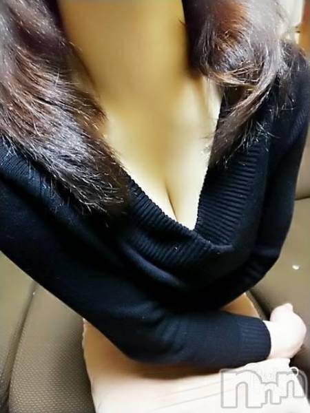上越人妻デリヘル(ラブツマ)の2018年4月15日お店速報「休日は、愛妻で決まり！」