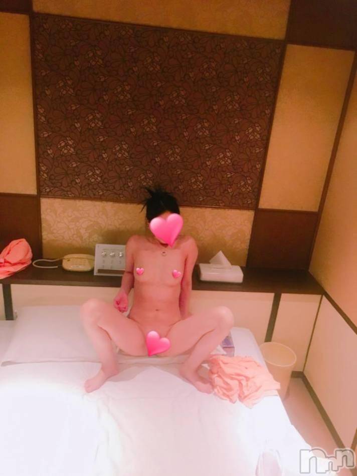 上越人妻デリヘル(ラブツマ)の2018年10月8日お店速報「3連休最終日は愛妻で決まり！」