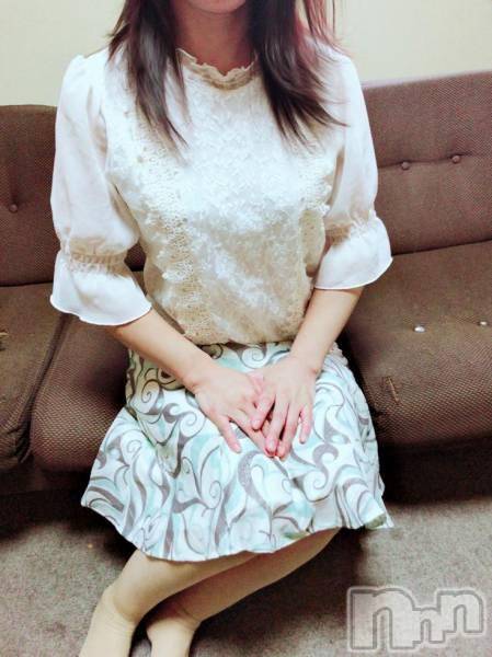 上越デリヘル(ラブツマ)の2018年10月26日お店速報「素人感溢れるAF可能奥様♪」