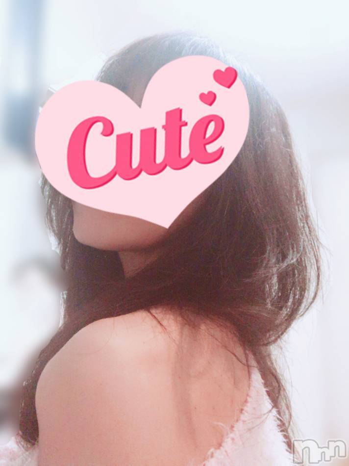 上越人妻デリヘル(ラブツマ)の2019年11月24日お店速報「まだまだ休みは終わってませんよ！」