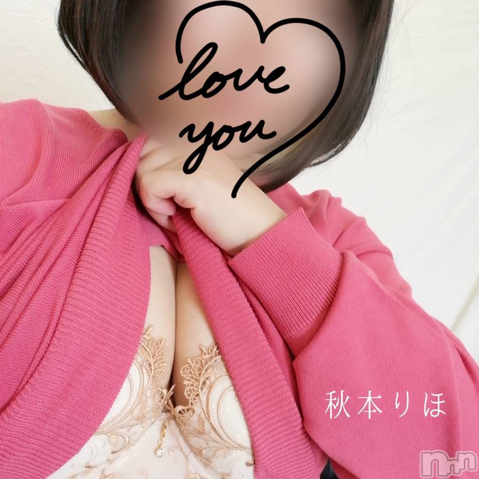 上越デリヘル(ラブツマ)の2022年4月10日お店速報「12:00更新！人気の奥様争奪戦！(p≧w≦q)💕」