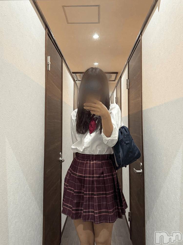 長岡デリヘル純・無垢(ジュンムク) きぬ(19)の10月1日写メブログ「おひさしぶりです‼︎🌟」