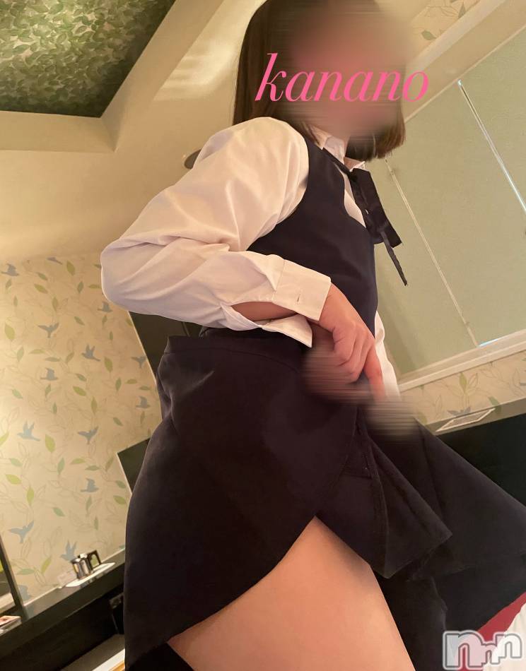 上越デリヘル(ラブラブ)の2026年4月3日お店速報「ご予約必須⚡注目の美女たちが出勤🩷🤍」