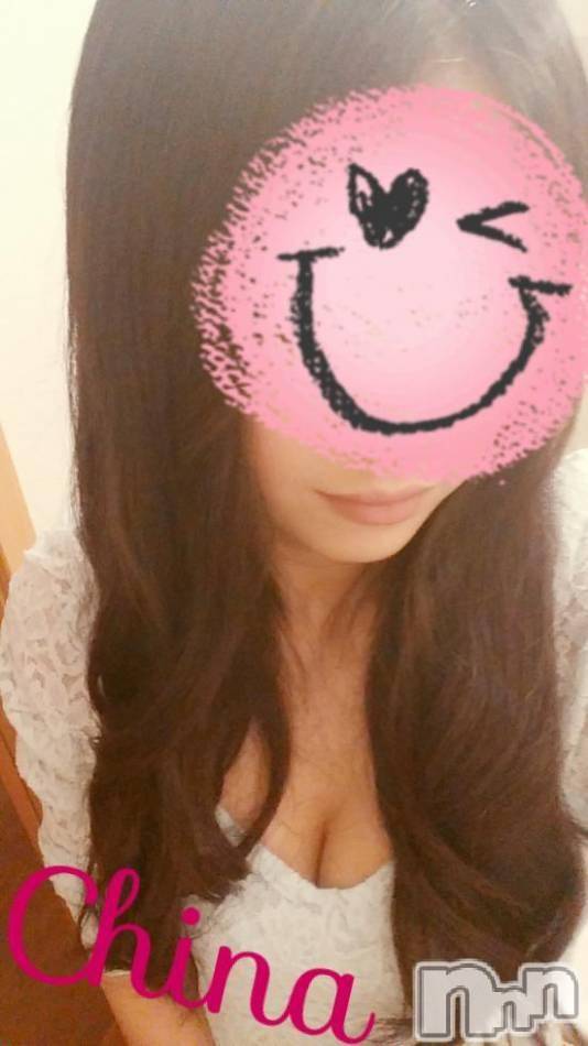 上越デリヘル(ラブラブ)の2015年6月15日お店速報「三ツ星ガール出勤中(((o(*ﾟ▽ﾟ*)o)))」