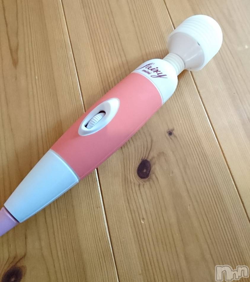 上越デリヘル(ラブラブ)の2019年12月4日お店速報「女の子も大洪水です！」