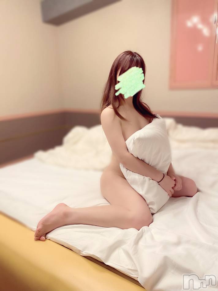 上越デリヘル(ラブラブ)の2021年1月3日お店速報「大人気の女の子達出勤してます！！！」