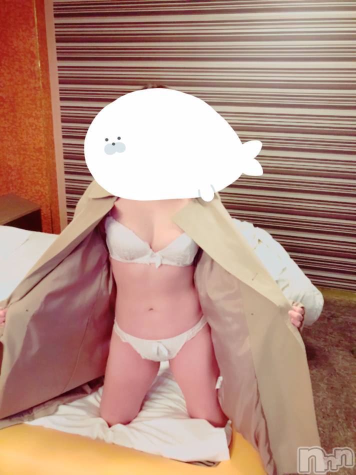 上越デリヘル(ラブラブ)の2021年11月23日お店速報「いちゃいちゃ恋人のようなお時間を♡」