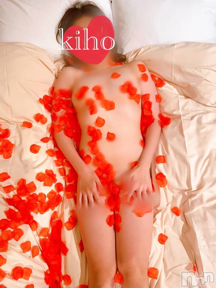 上越デリヘル(ラブラブ)の2022年5月7日お店速報「【要チェック】美人のあの子とエチエチチャンス」