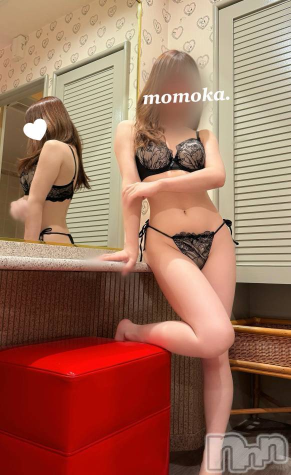 上越デリヘル(ラブラブ)の2024年8月21日お店速報「ももかちゃん！ラスト1枠！！！🍑💛」