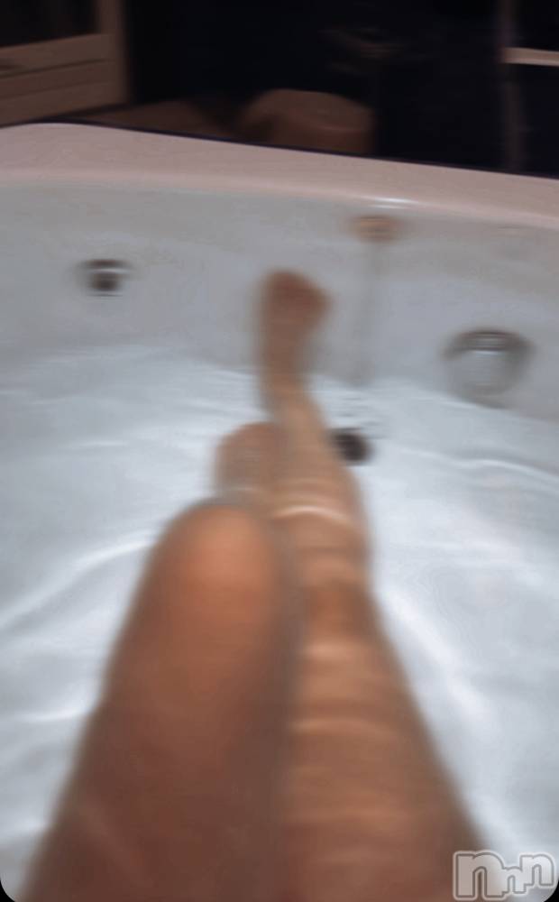 長岡デリヘルばななフレンド(バナナフレンド) りみ(体験入店)(18)の12月14日写メブログ「生足の誘惑」