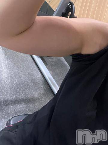 新潟人妻デリヘル熟女の風俗 最終章(ジュクジョノフウゾクサイシュウショウ)えみ(35)の2022年10月9日写メブログ「今朝もマッスルトレーニング完了よん」