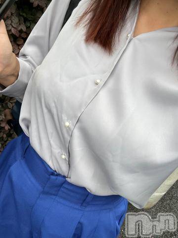 新潟人妻デリヘル熟女の風俗 最終章(ジュクジョノフウゾクサイシュウショウ)えみ(35)の2022年10月10日写メブログ「16日に出勤するよん～」