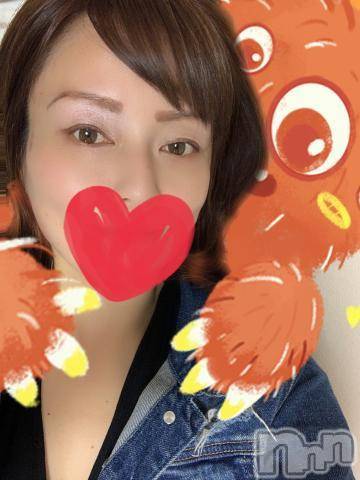 新潟人妻デリヘル熟女の風俗 最終章(ジュクジョノフウゾクサイシュウショウ)えみ(35)の2022年10月17日写メブログ「本日スタート枠空いてるよん～」