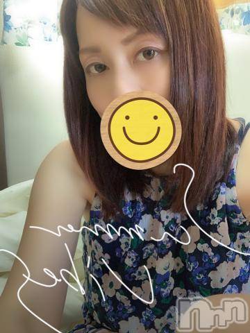 新潟人妻デリヘル熟女の風俗 最終章(ジュクジョノフウゾクサイシュウショウ)えみ(35)の2022年10月18日写メブログ「エロエロえみちぃ～出勤したよん～」
