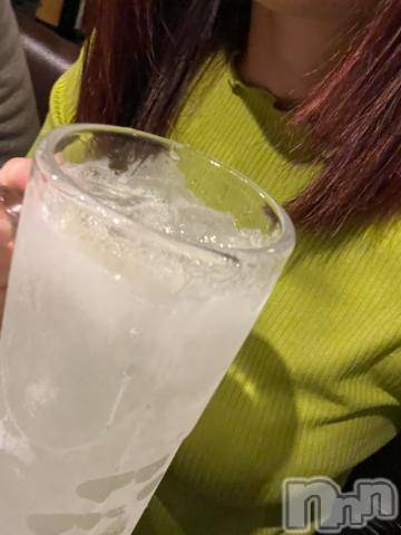 新潟人妻デリヘル熟女の風俗 最終章(ジュクジョノフウゾクサイシュウショウ)えみ(35)の2022年10月30日写メブログ「昨晩は～」