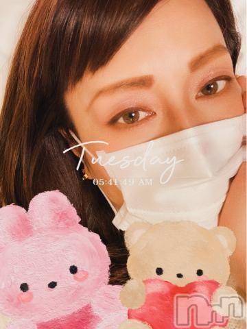 新潟人妻デリヘル熟女の風俗 最終章(ジュクジョノフウゾクサイシュウショウ)えみ(35)の2022年11月2日写メブログ「おはよんよん～」